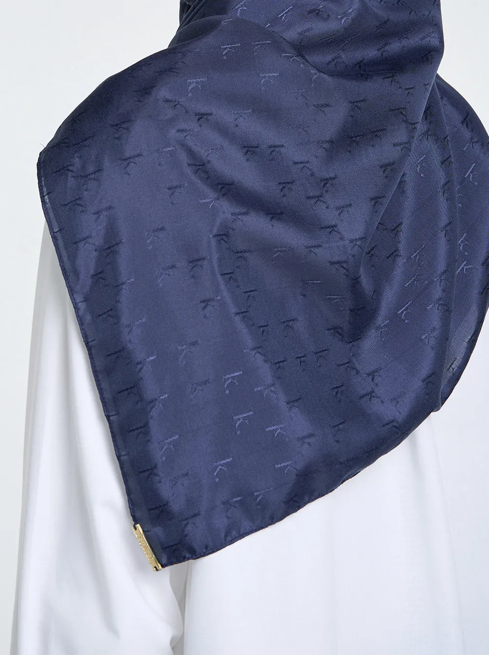 AIRY JACQUARD VOILE SCARF PLAIN DARK INDIGO