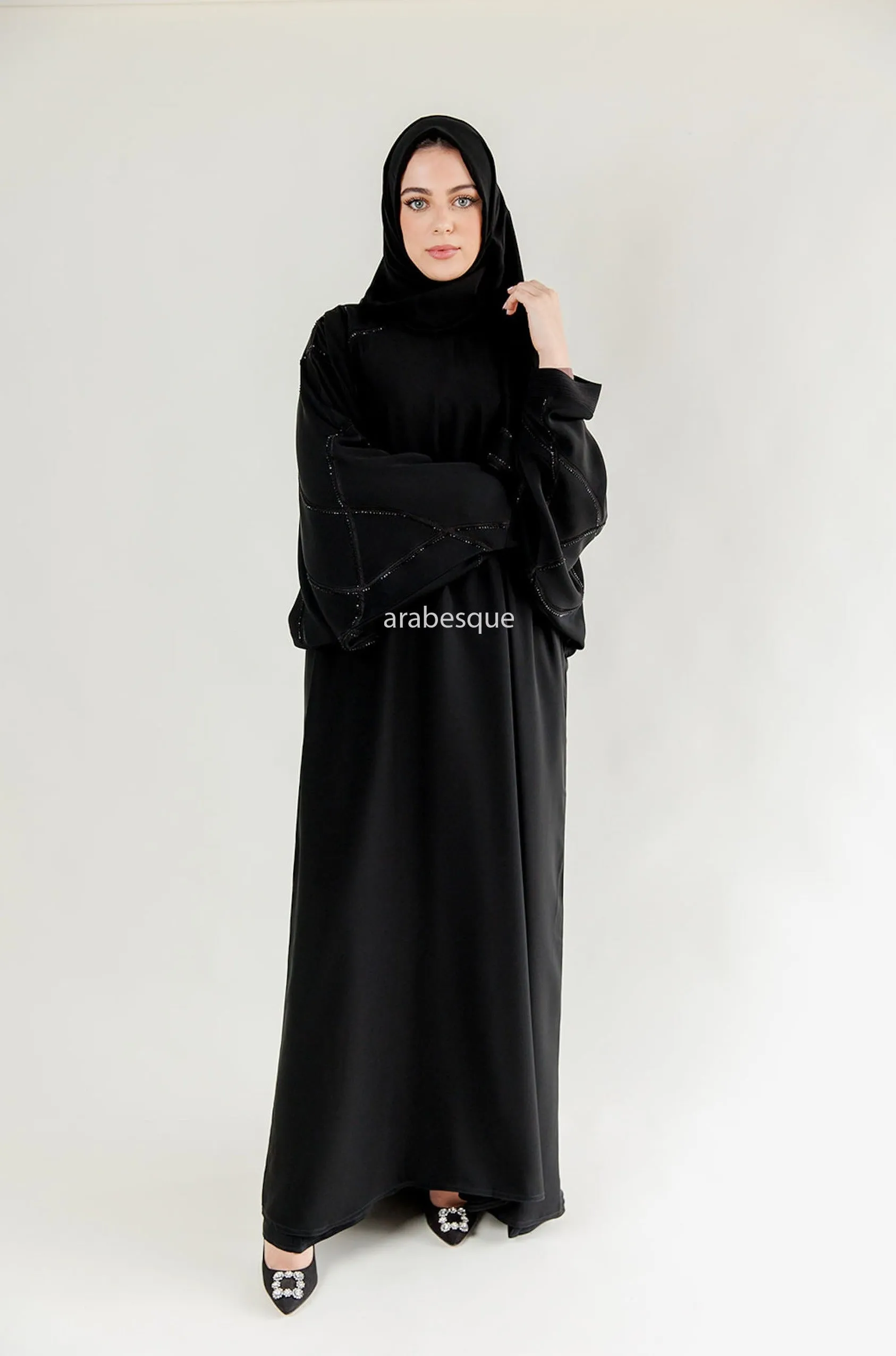 Closed Butterfly abaya with Embellished Embroidery - 2 Colours