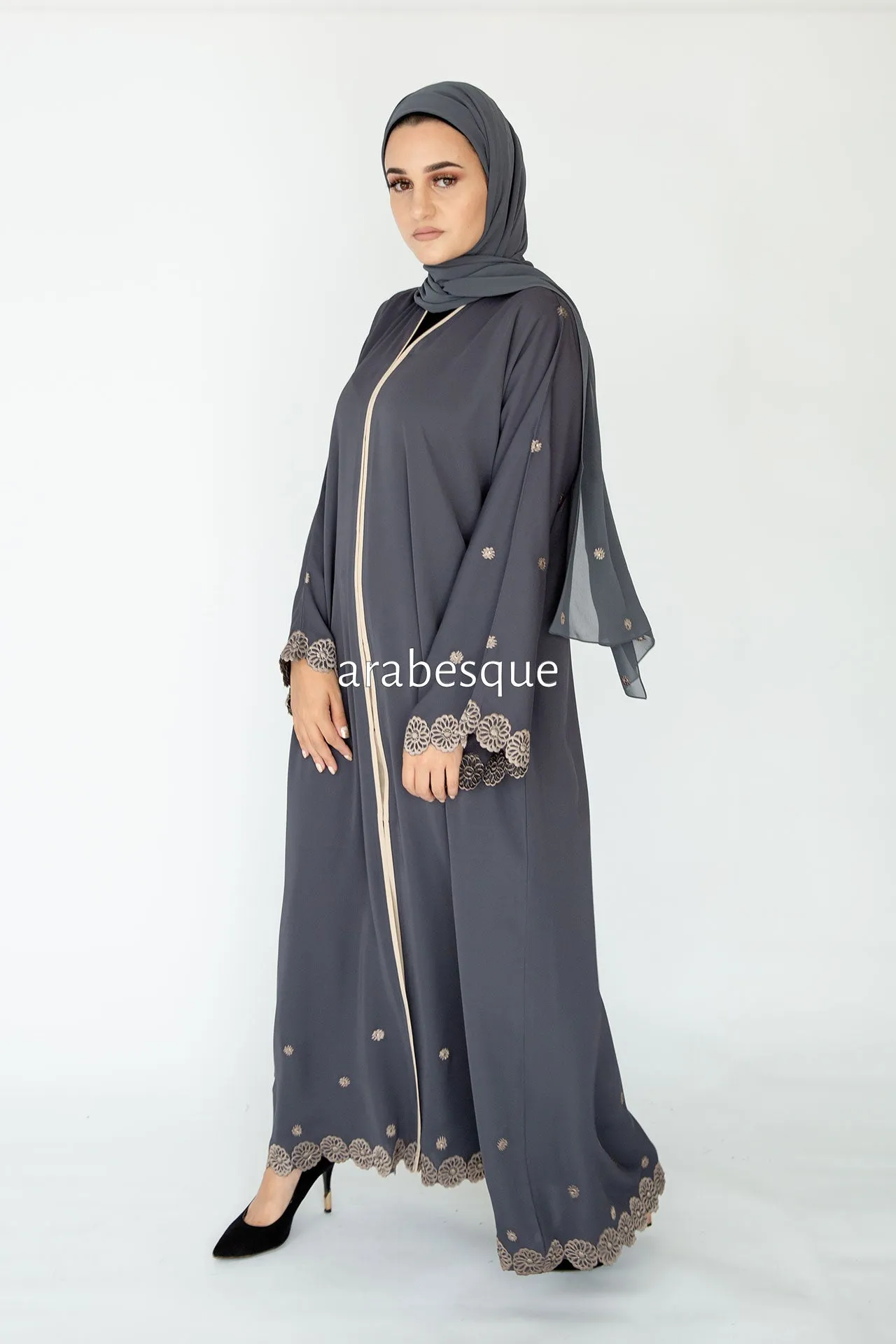 Dalia Grey Abaya