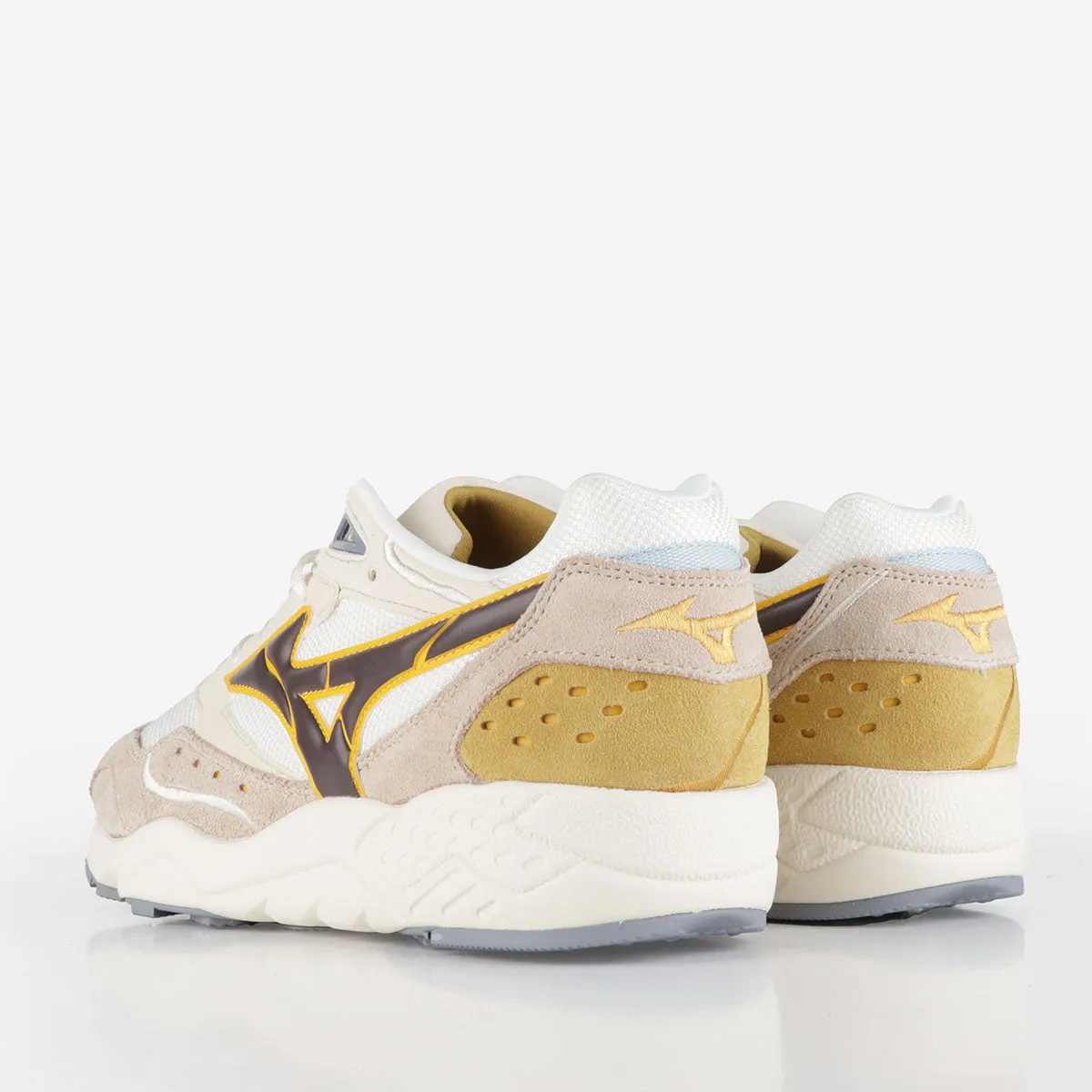 Mizuno Contender 'Kintsugi Pack' Shoes